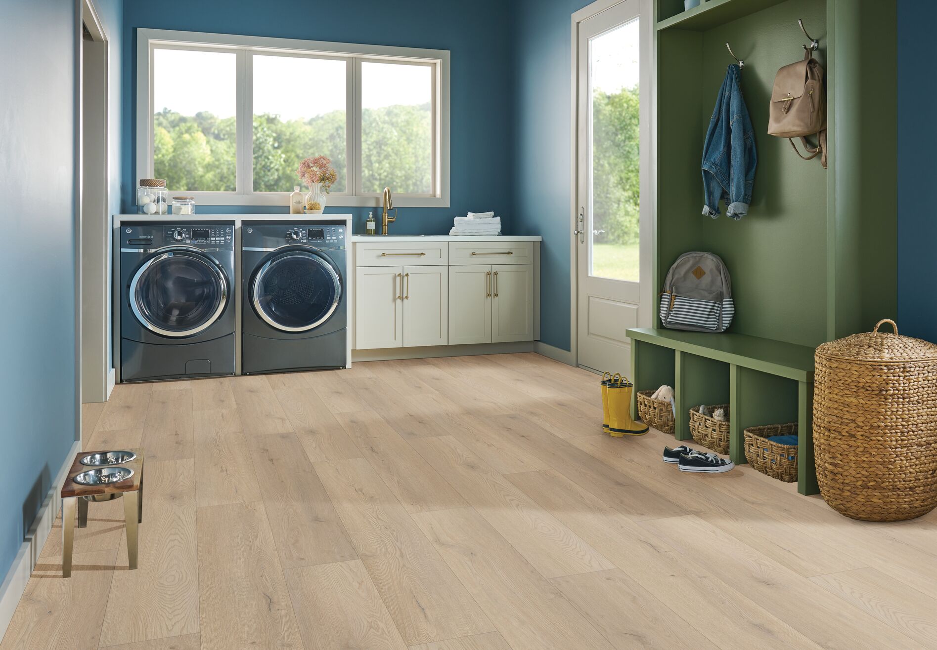 Horizon's Embrace Seabreeze Rigid Core 5RW9502